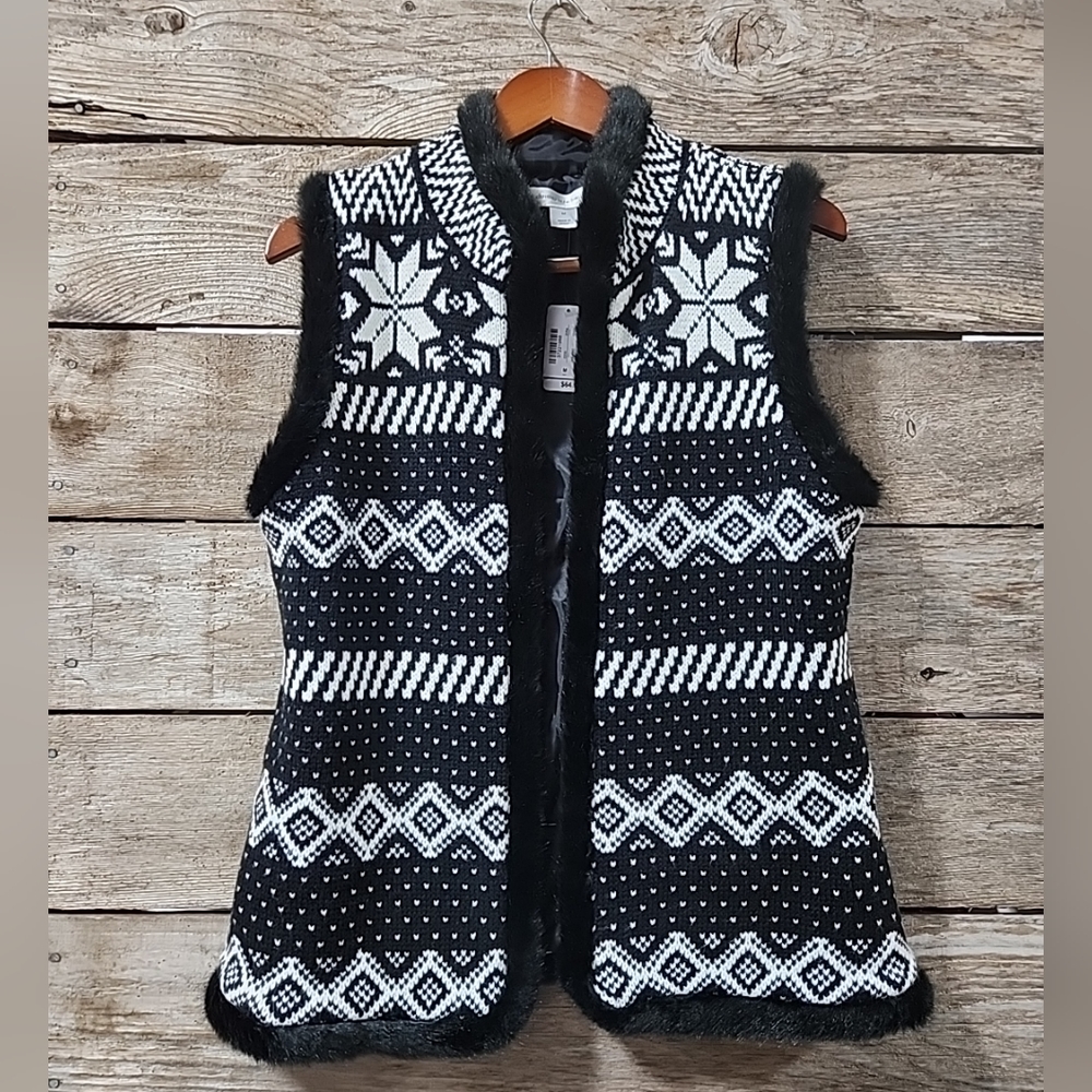 CHRISTOPHER & BANKS Medium Vest Faux fur trimmed Black White New! QUALITY